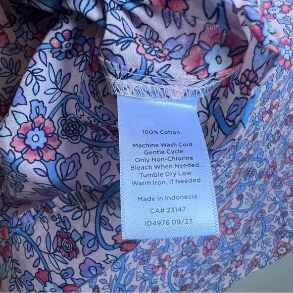 NWT Talbots Long-Sleeve Cotton Floral Popover Blouse, Size M - Picture 4 of 5